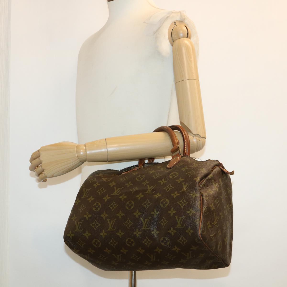 LOUIS VUITTON Monogram Speedy 30 Hand Bag M41526 LV Auth 40822