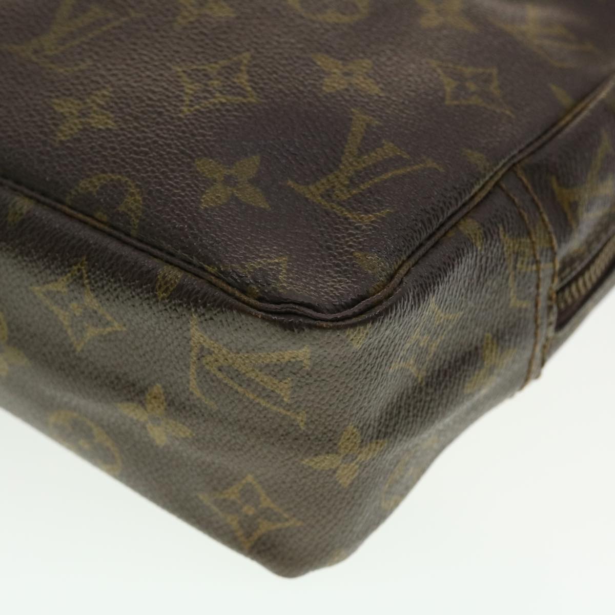 LOUIS VUITTON Monogram Trousse Toilette 28 Clutch Bag M47522 LV Auth 40826