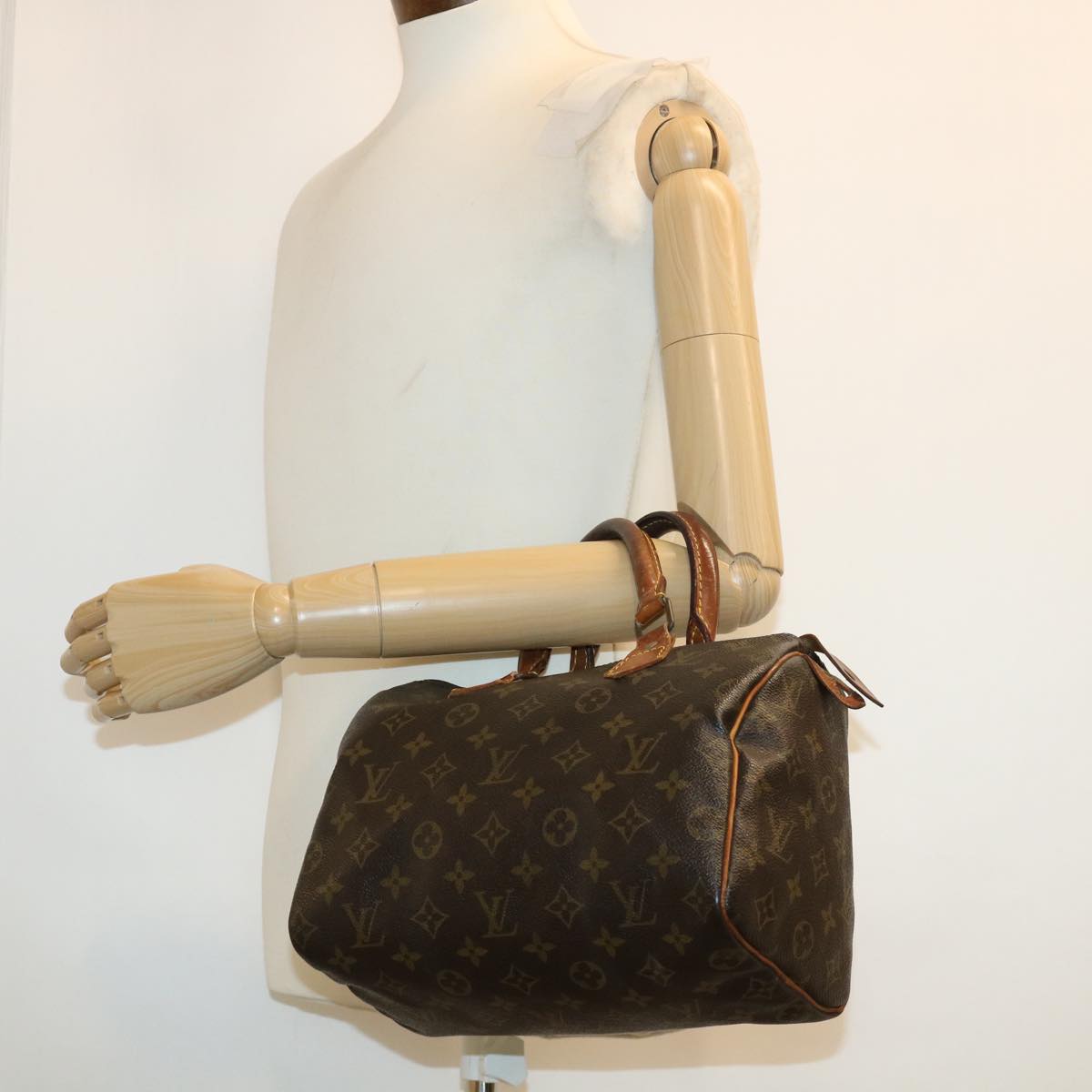 LOUIS VUITTON Monogram Speedy 25 Hand Bag M41528 LV Auth 40848