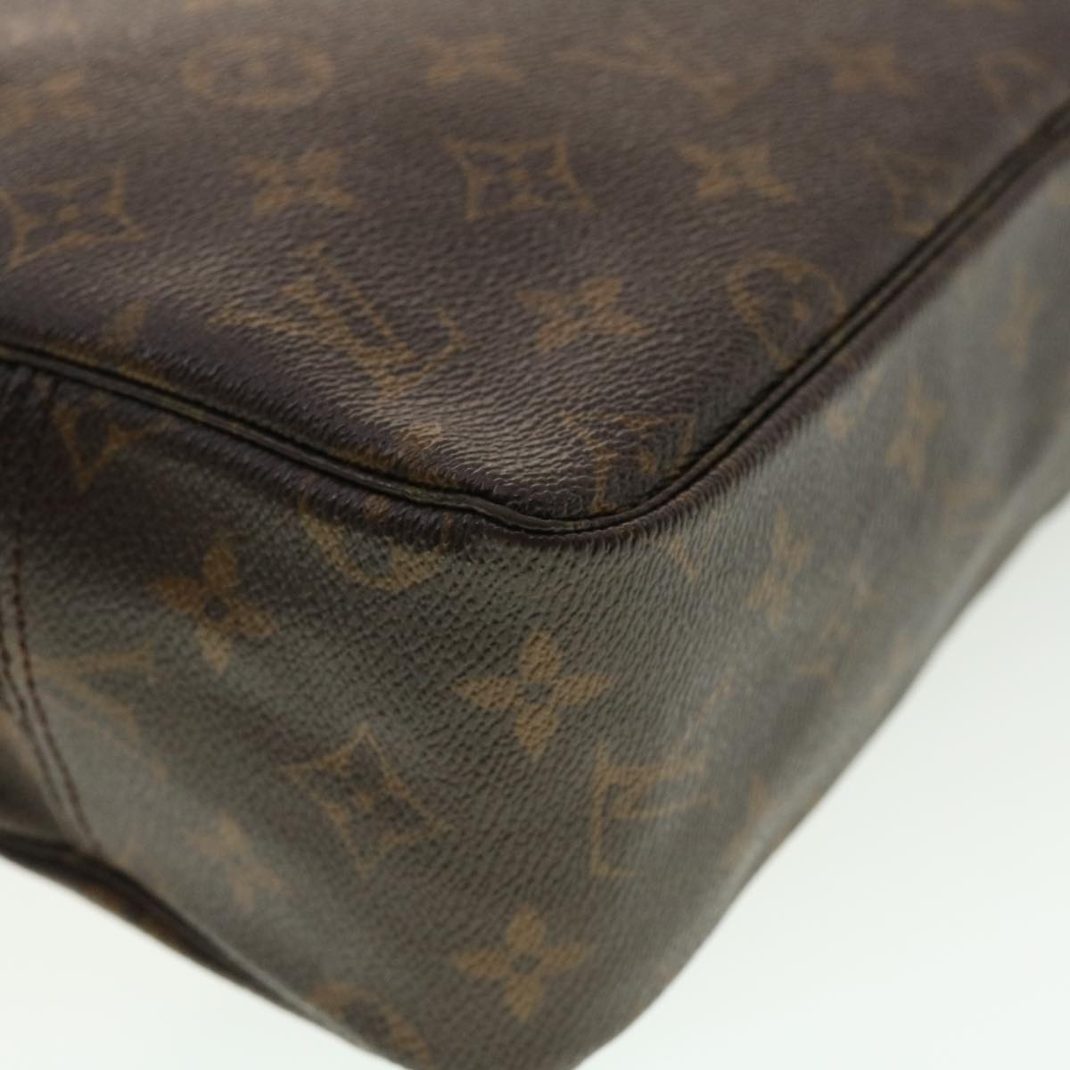 LOUIS VUITTON Monogram Trousse Toilette 28 Clutch Bag M47522 LV Auth 40876