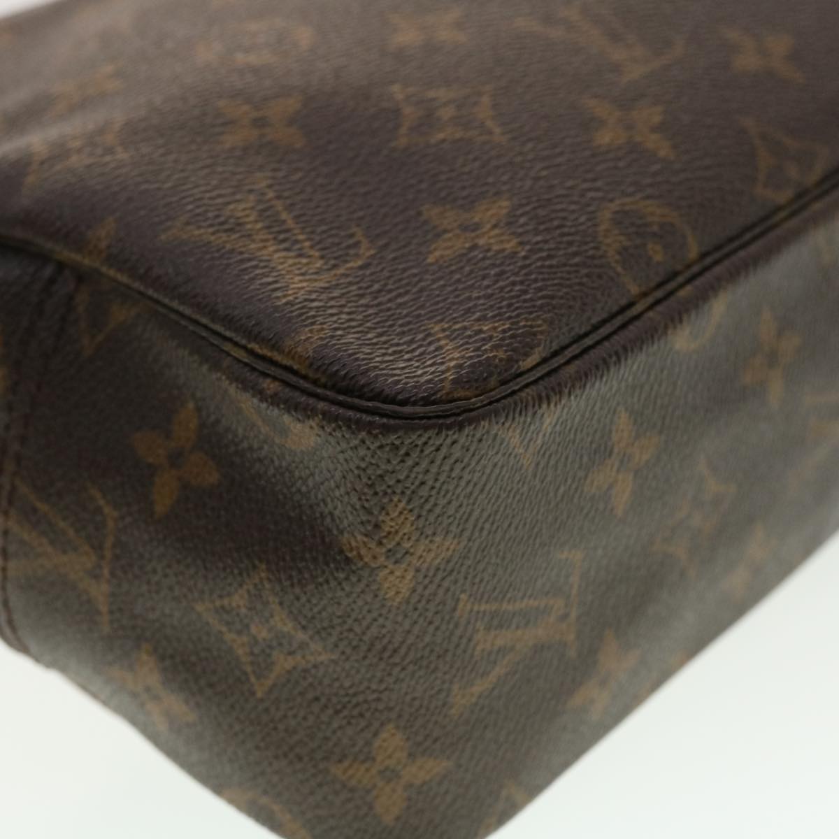 LOUIS VUITTON Monogram Trousse Toilette 28 Clutch Bag M47522 LV Auth 40876