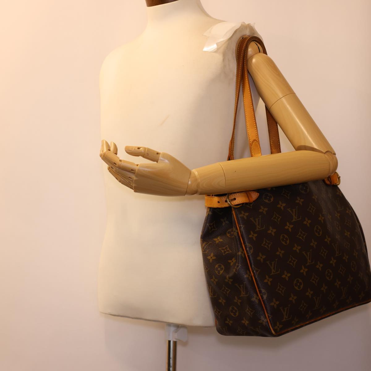 LOUIS VUITTON Monogram Batignolles Vertical Tote Bag M51153 LV Auth 40927