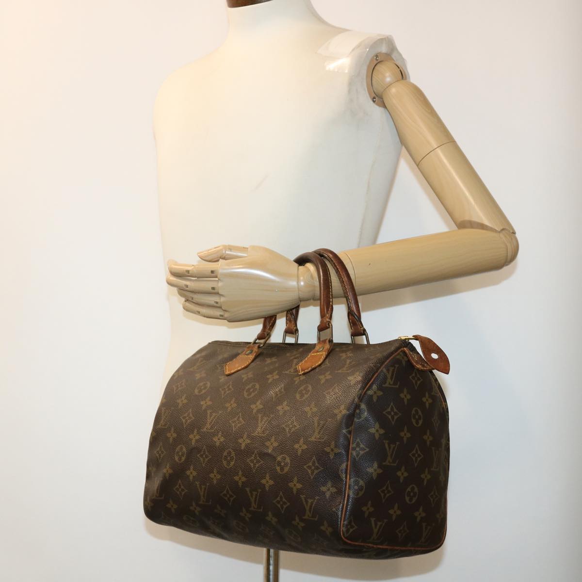 LOUIS VUITTON Monogram Speedy 30 Hand Bag M41526 LV Auth 41000