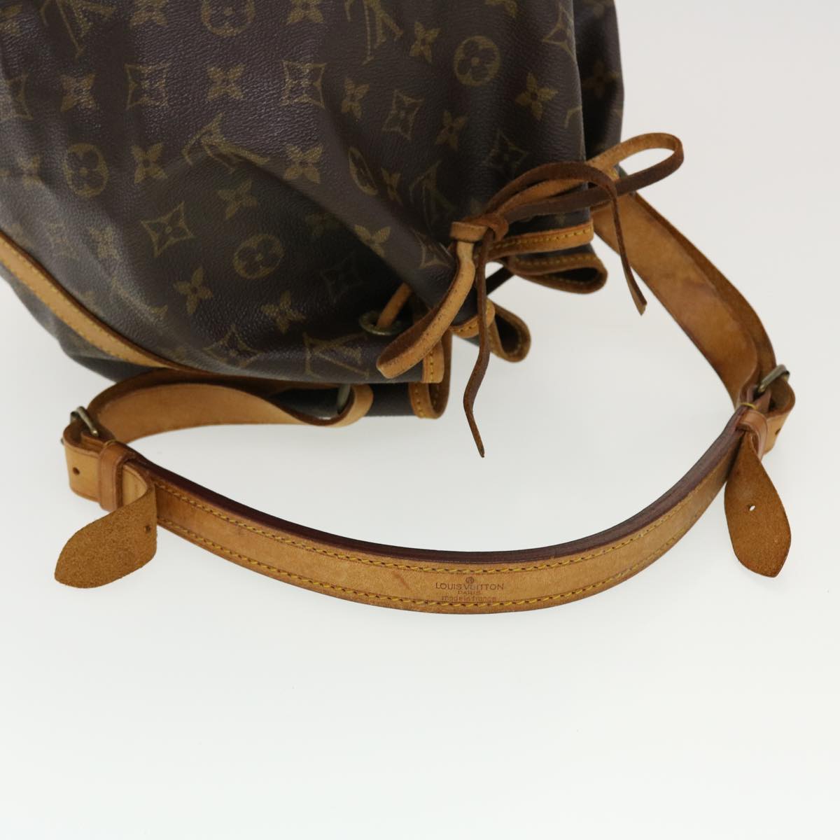 LOUIS VUITTON Monogram Petit Noe Shoulder Bag M42226 LV Auth 41088