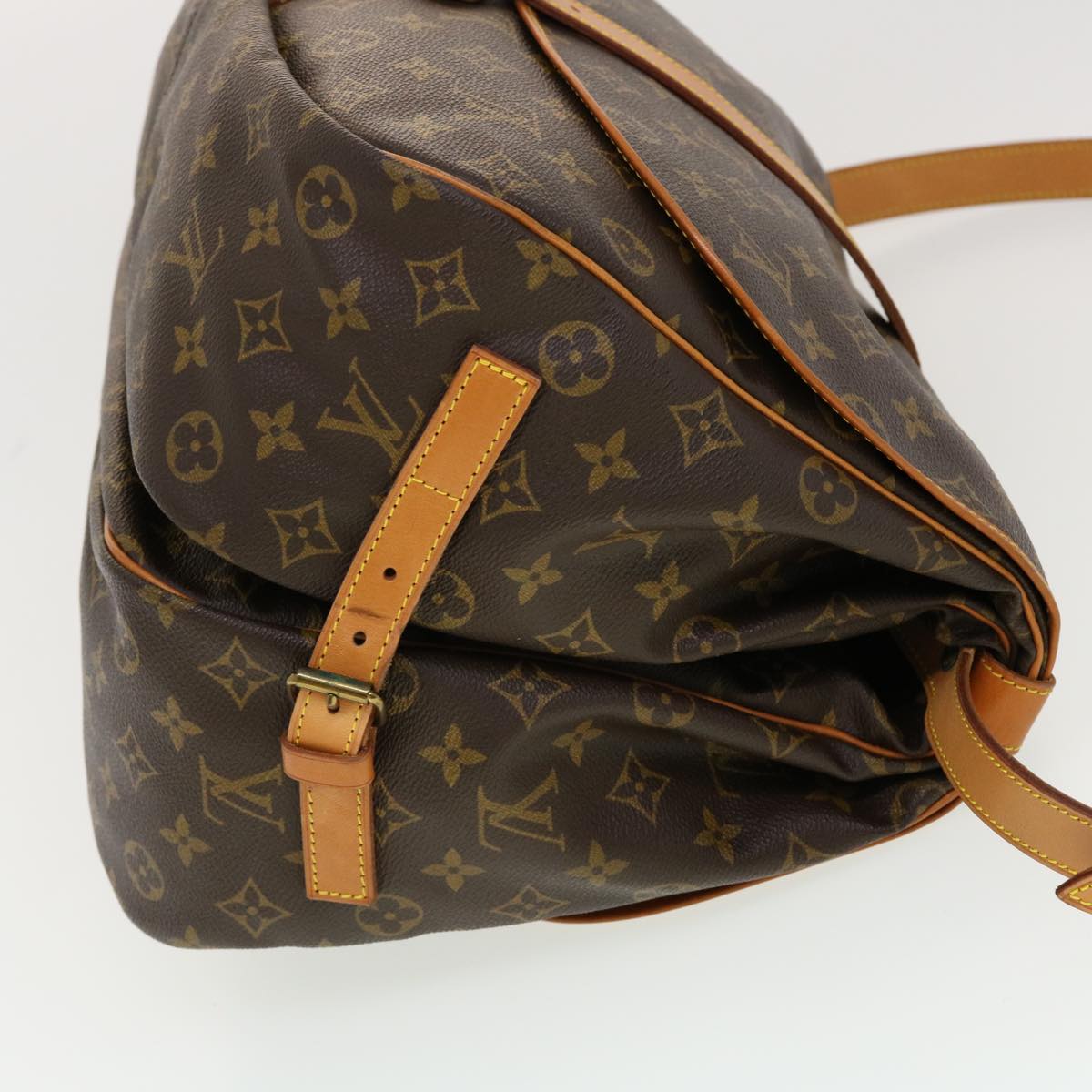 LOUIS VUITTON Monogram Saumur 35 Shoulder Bag M42254 LV Auth 41101