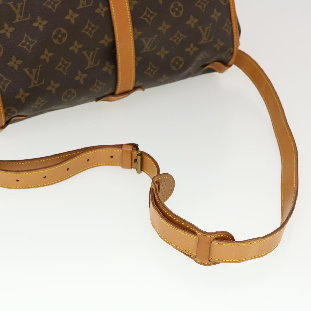 LOUIS VUITTON Monogram Saumur 35 Shoulder Bag M42254 LV Auth 41101