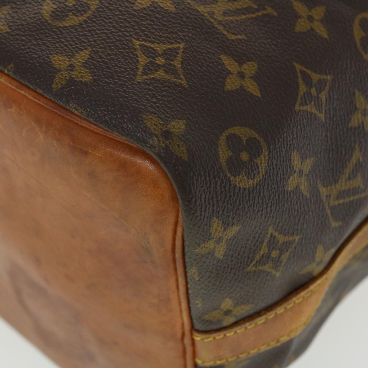 LOUIS VUITTON Monogram Petit Noe Shoulder Bag M42226 LV Auth 41117