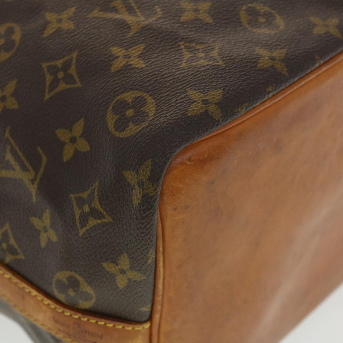 LOUIS VUITTON Monogram Petit Noe Shoulder Bag M42226 LV Auth 41117