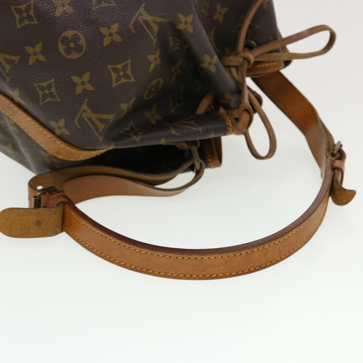 LOUIS VUITTON Monogram Petit Noe Shoulder Bag M42226 LV Auth 41117