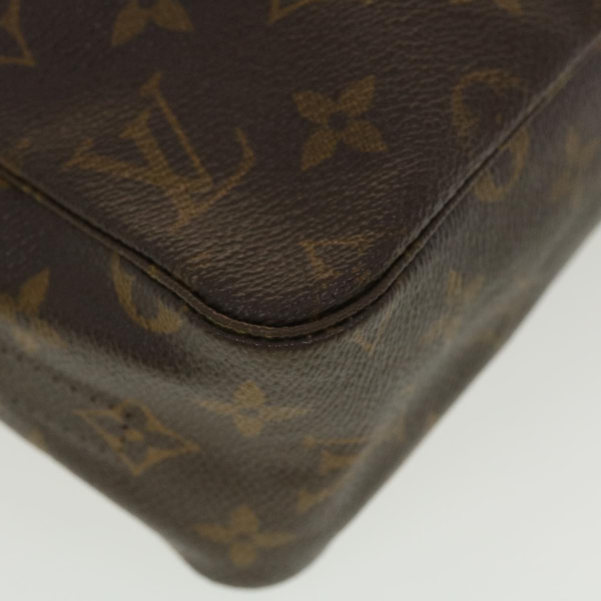 LOUIS VUITTON Monogram Trousse Toilette 28 Clutch Bag M47522 LV Auth 41208