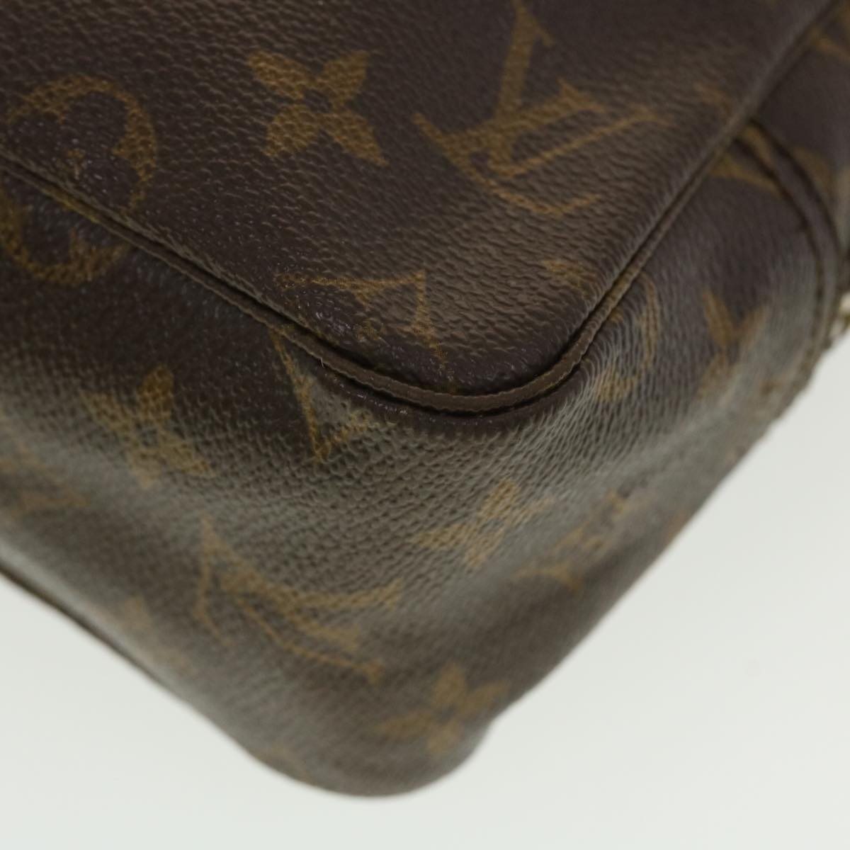 LOUIS VUITTON Monogram Trousse Toilette 28 Clutch Bag M47522 LV Auth 41208