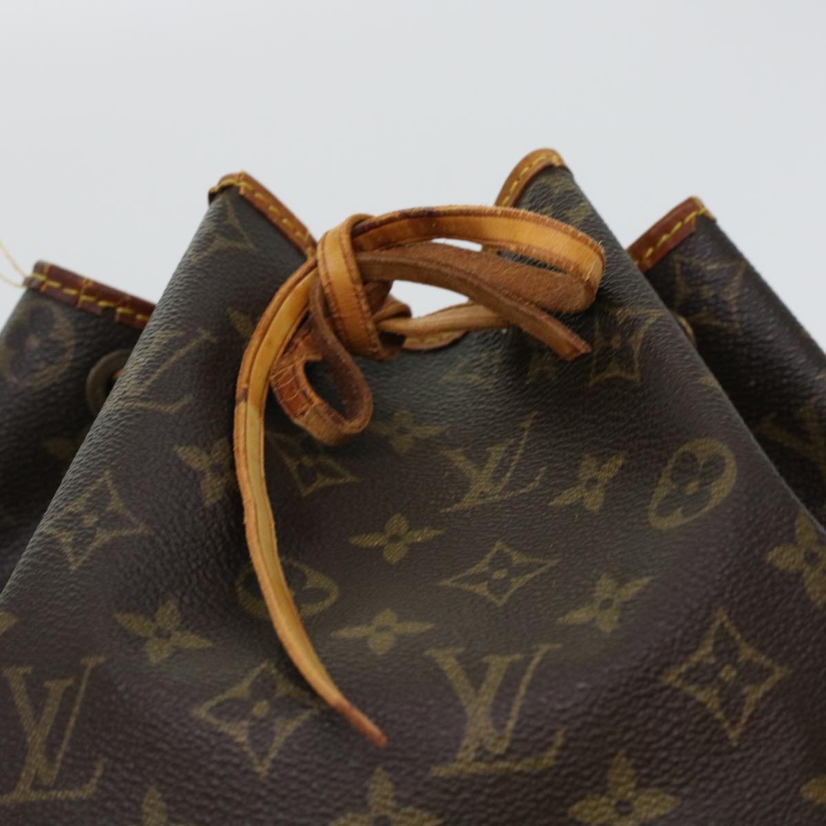 LOUIS VUITTON Monogram Noe Shoulder Bag M42224 LV Auth 41642