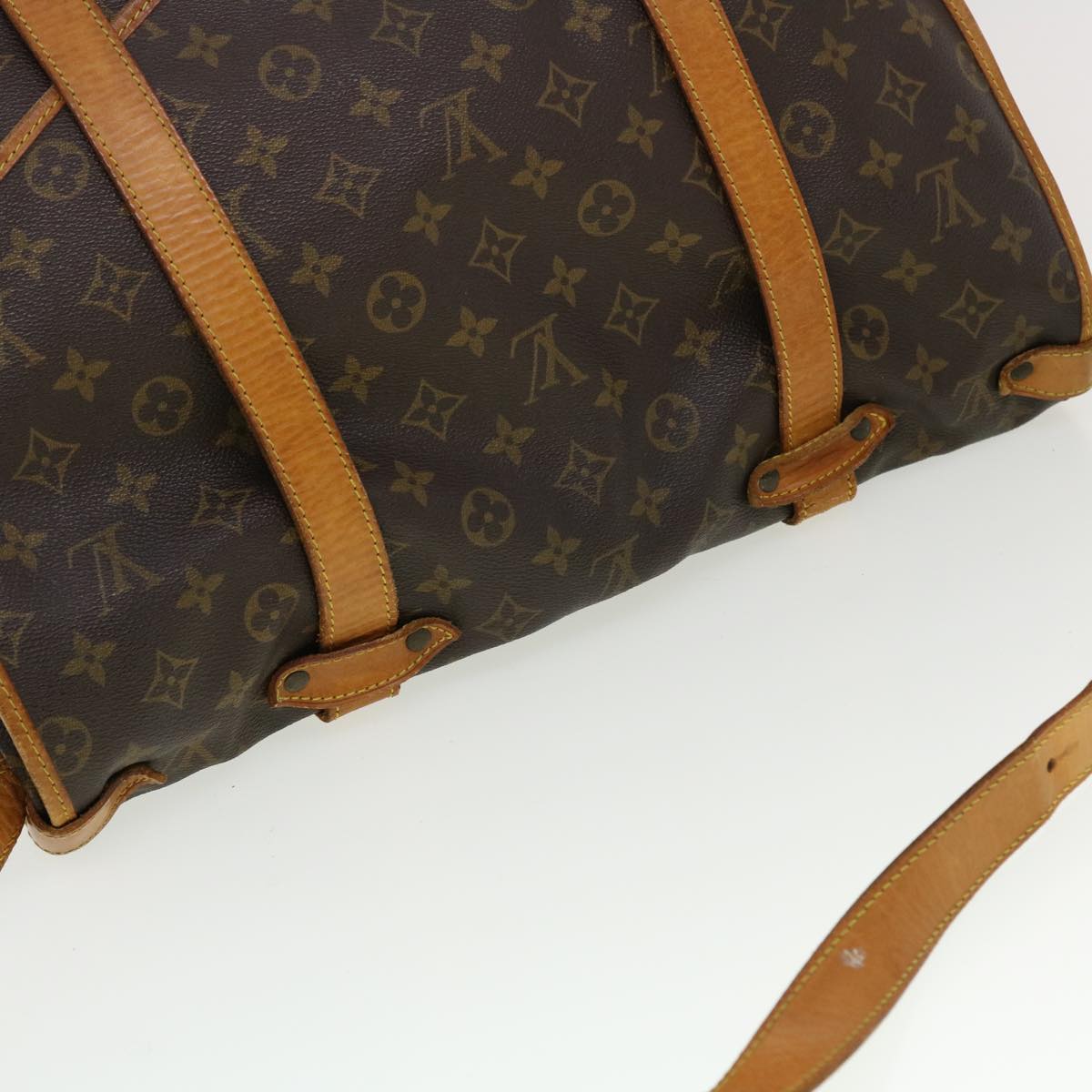 LOUIS VUITTON Monogram Saumur 43 Shoulder Bag M42252 LV Auth 41643