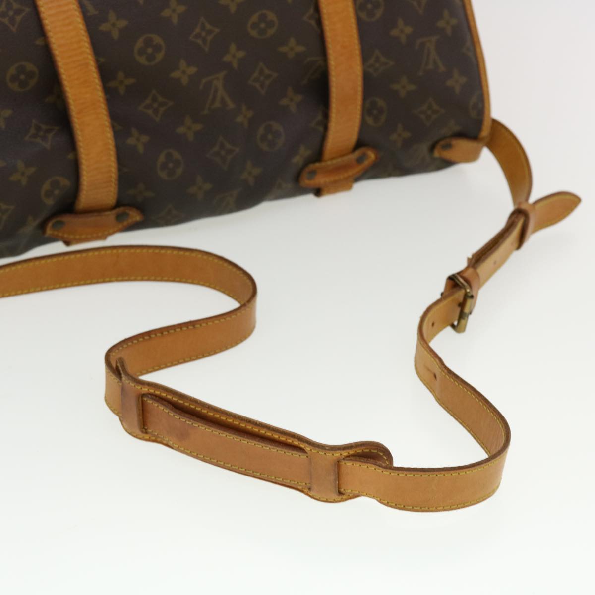 LOUIS VUITTON Monogram Saumur 43 Shoulder Bag M42252 LV Auth 41643