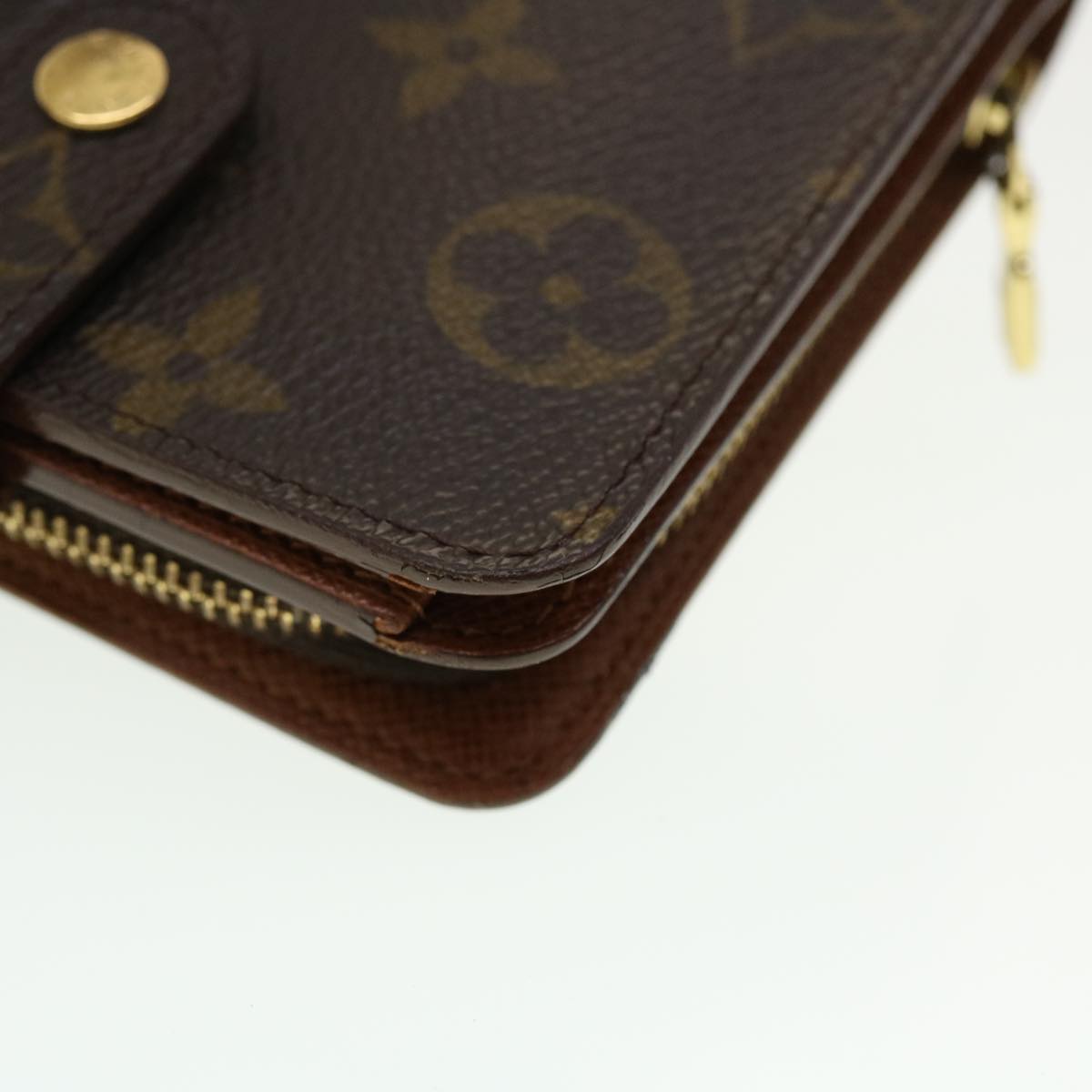 LOUIS VUITTON Monogram Compact Zip Wallet M61667 LV Auth 41881