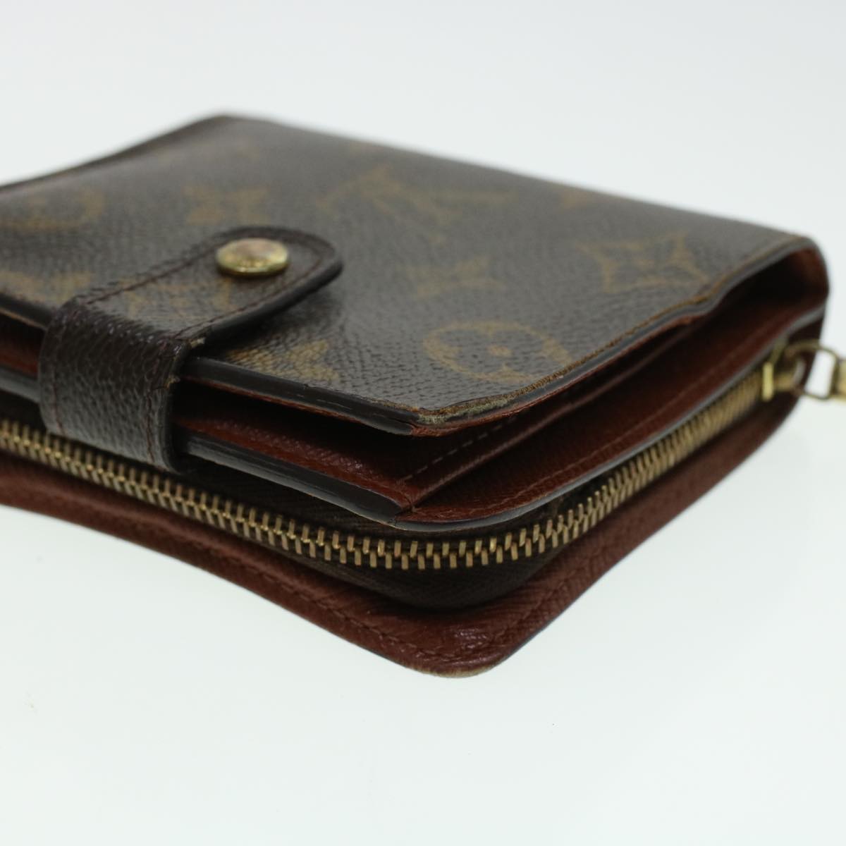 LOUIS VUITTON Monogram Compact Zip Wallet M61667 LV Auth 42026