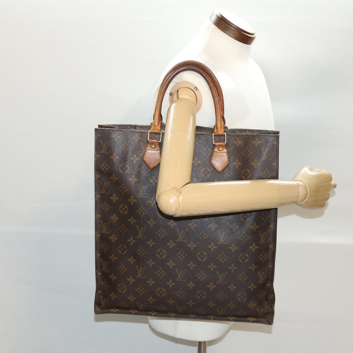 LOUIS VUITTON Monogram Sac Plat Hand Bag M51140 LV Auth 42195