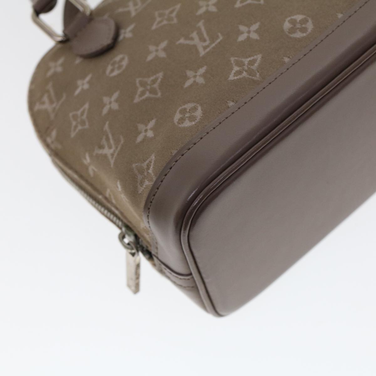 LOUIS VUITTON Monogram Satin Little Alma Hand Bag Gray M92147 LV Auth 42229