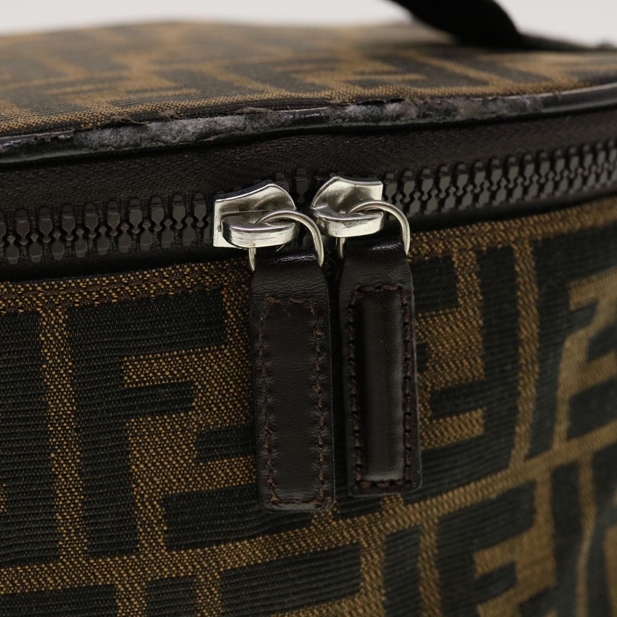 FENDI Zucca Canvas Vanity Cosmetic Pouch Black Brown Auth 42334