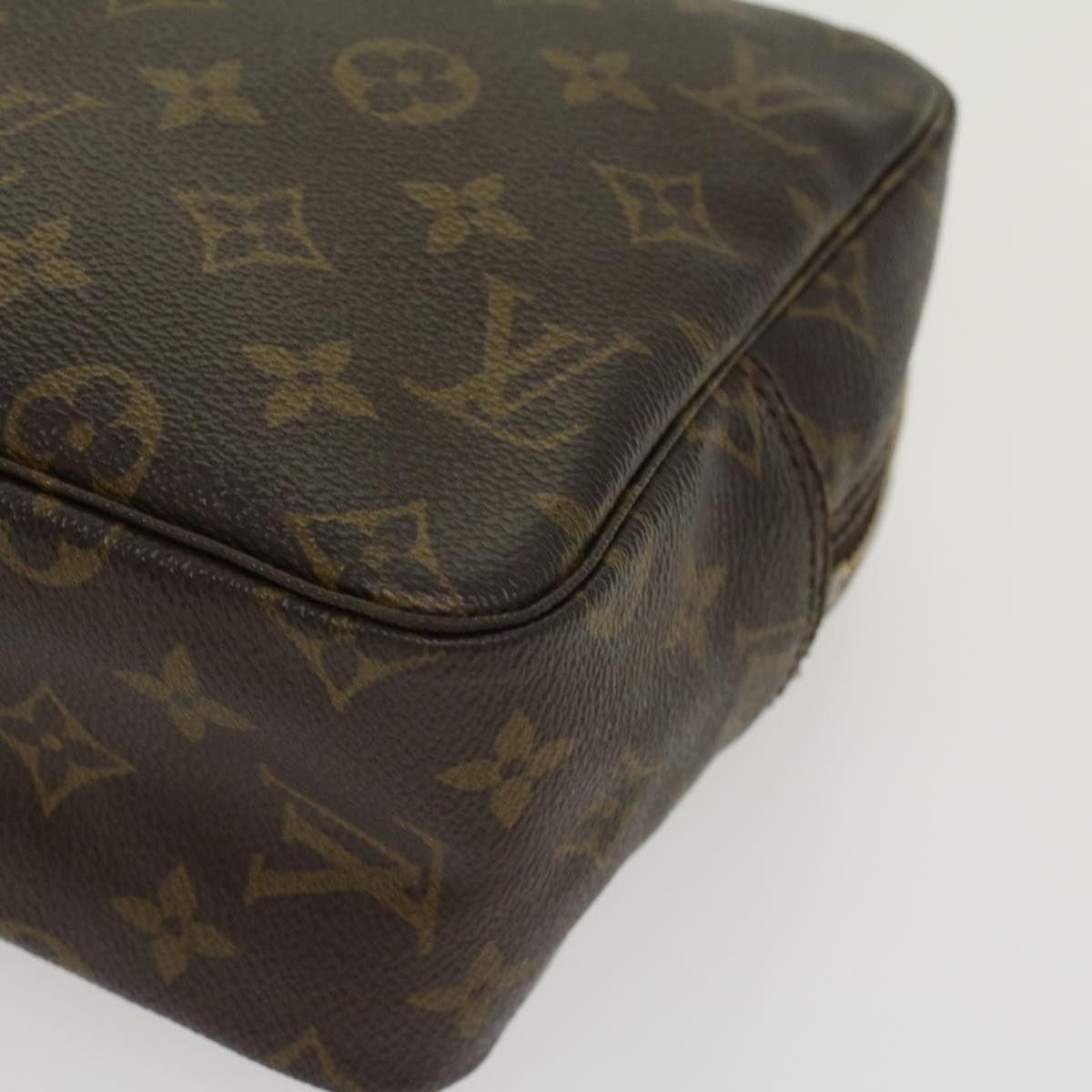 LOUIS VUITTON Monogram Trousse Toilette 28 Clutch Bag M47522 LV Auth 42460