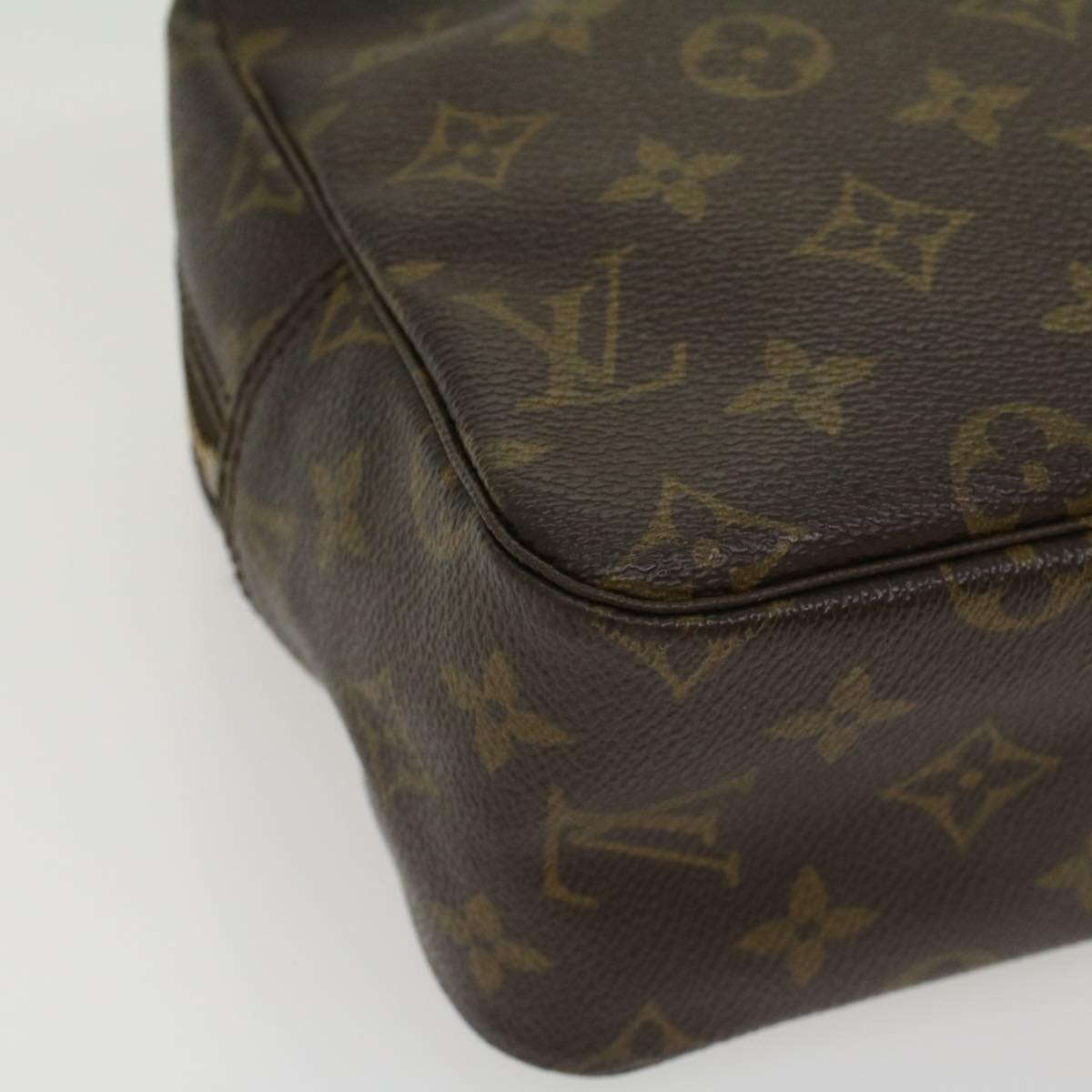 LOUIS VUITTON Monogram Trousse Toilette 28 Clutch Bag M47522 LV Auth 42460