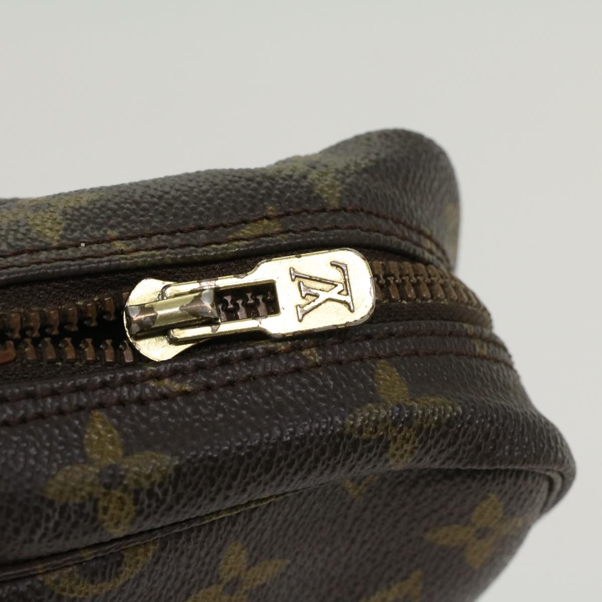 LOUIS VUITTON Monogram Trousse Toilette 23 Clutch Bag M47524 LV Auth 42461