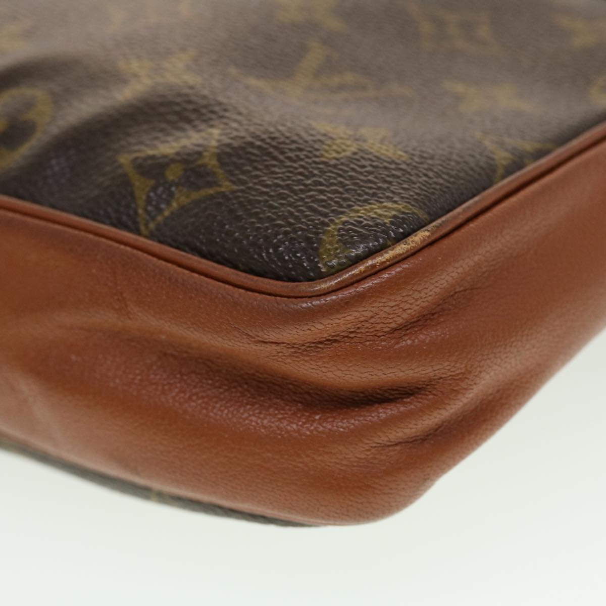 LOUIS VUITTON Monogram Pochette Sports Clutch Bag No.183 LV Auth 42465