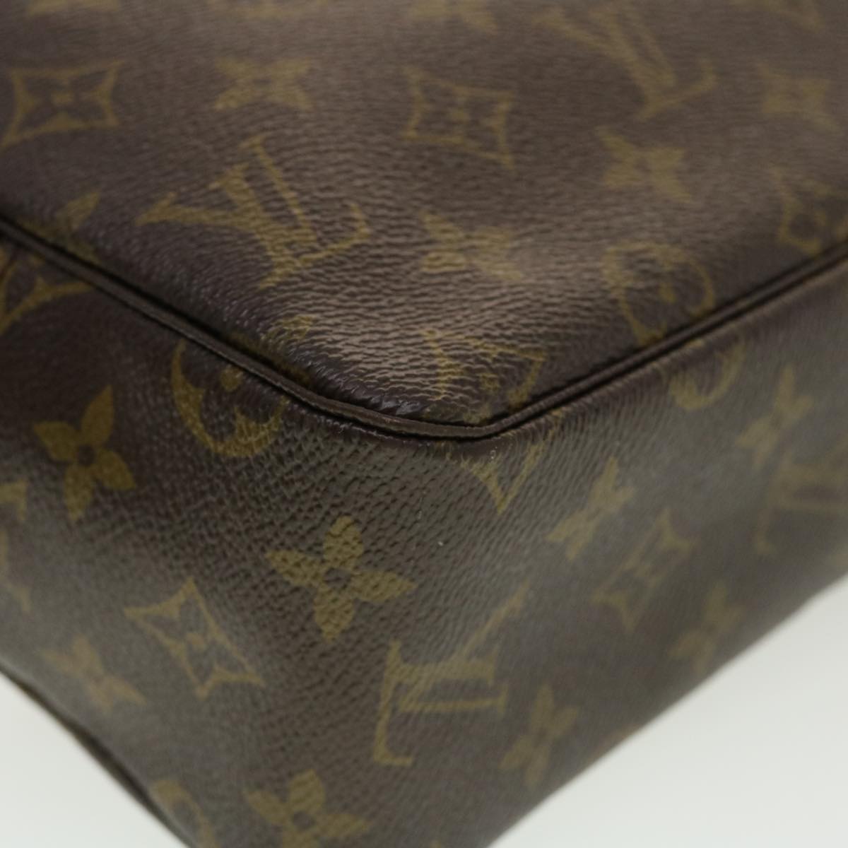 LOUIS VUITTON Monogram Trousse Toilette 28 Clutch Bag M47522 LV Auth 42511