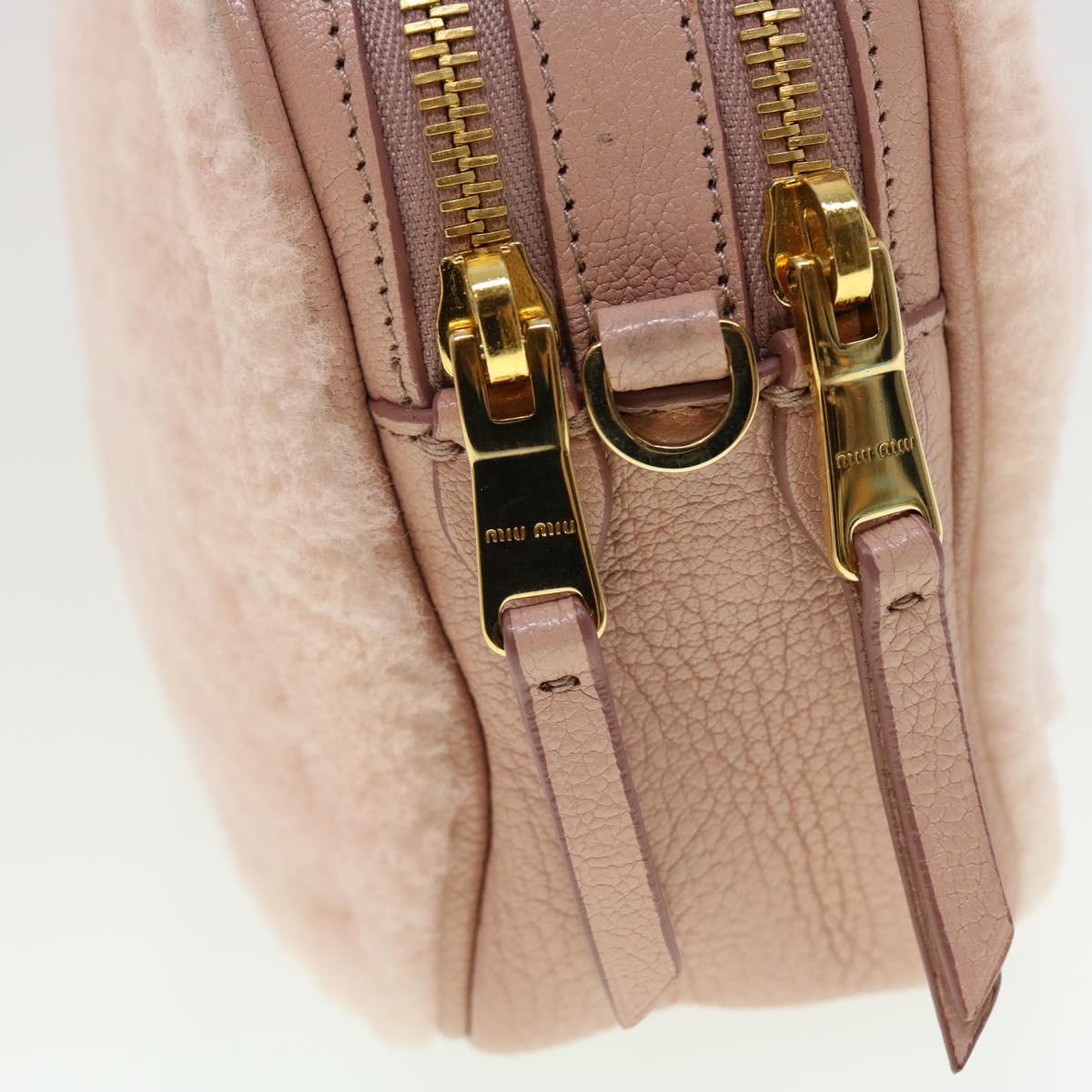 Miu Miu Shoulder Bag fur Pink Auth 42823A