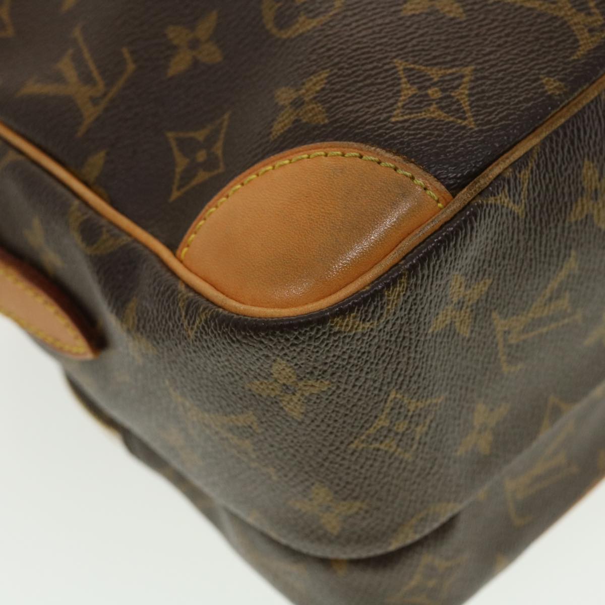 LOUIS VUITTON Monogram Nile Shoulder Bag M45244 LV Auth 42886