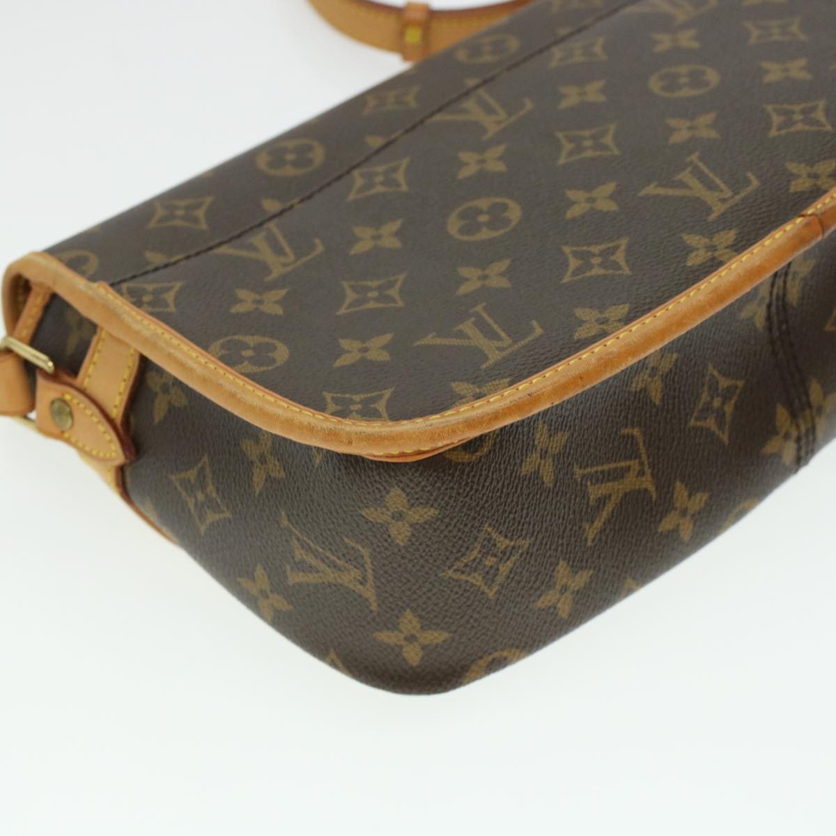 LOUIS VUITTON Monogram Sologne Shoulder Bag M42250 LV Auth 42899