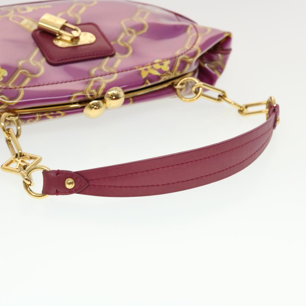 LOUIS VUITTON Monogram Charm Sac Fermoire Shoulder Bag Vinyl Fuchsia Auth 42945