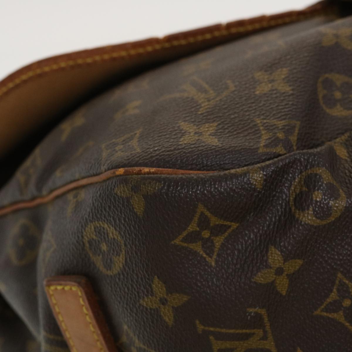 LOUIS VUITTON Monogram Saumur 35 Shoulder Bag M42254 LV Auth 42991