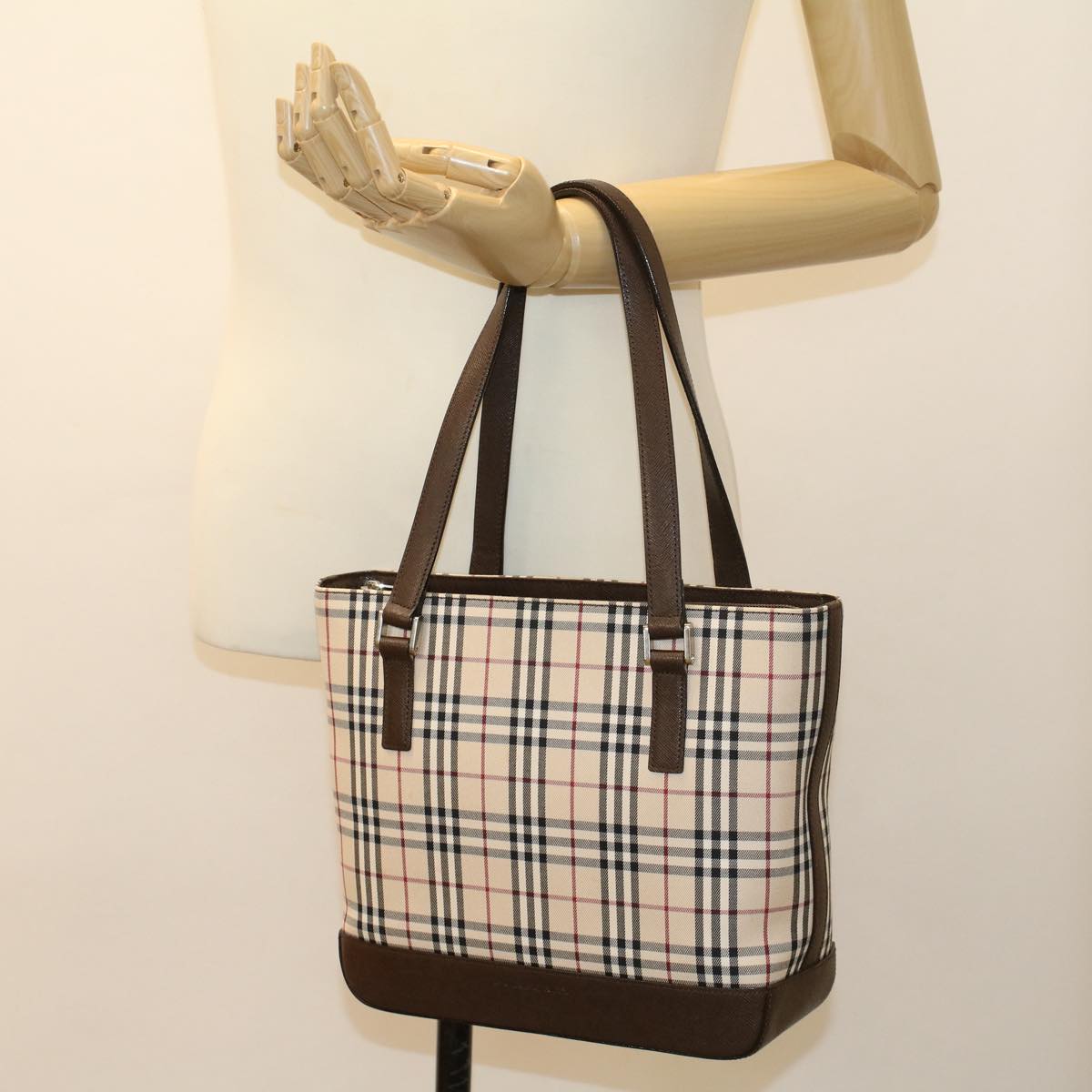 BURBERRY Nova Check Hand Bag Nylon Leather Beige Auth 43018