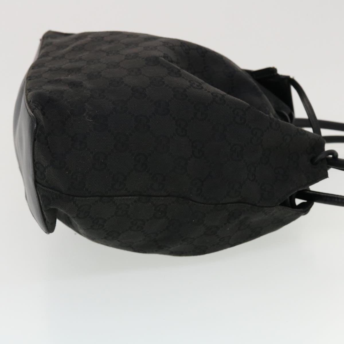 GUCCI GG Canvas Shoulder Bag Black 90644 Auth 43327