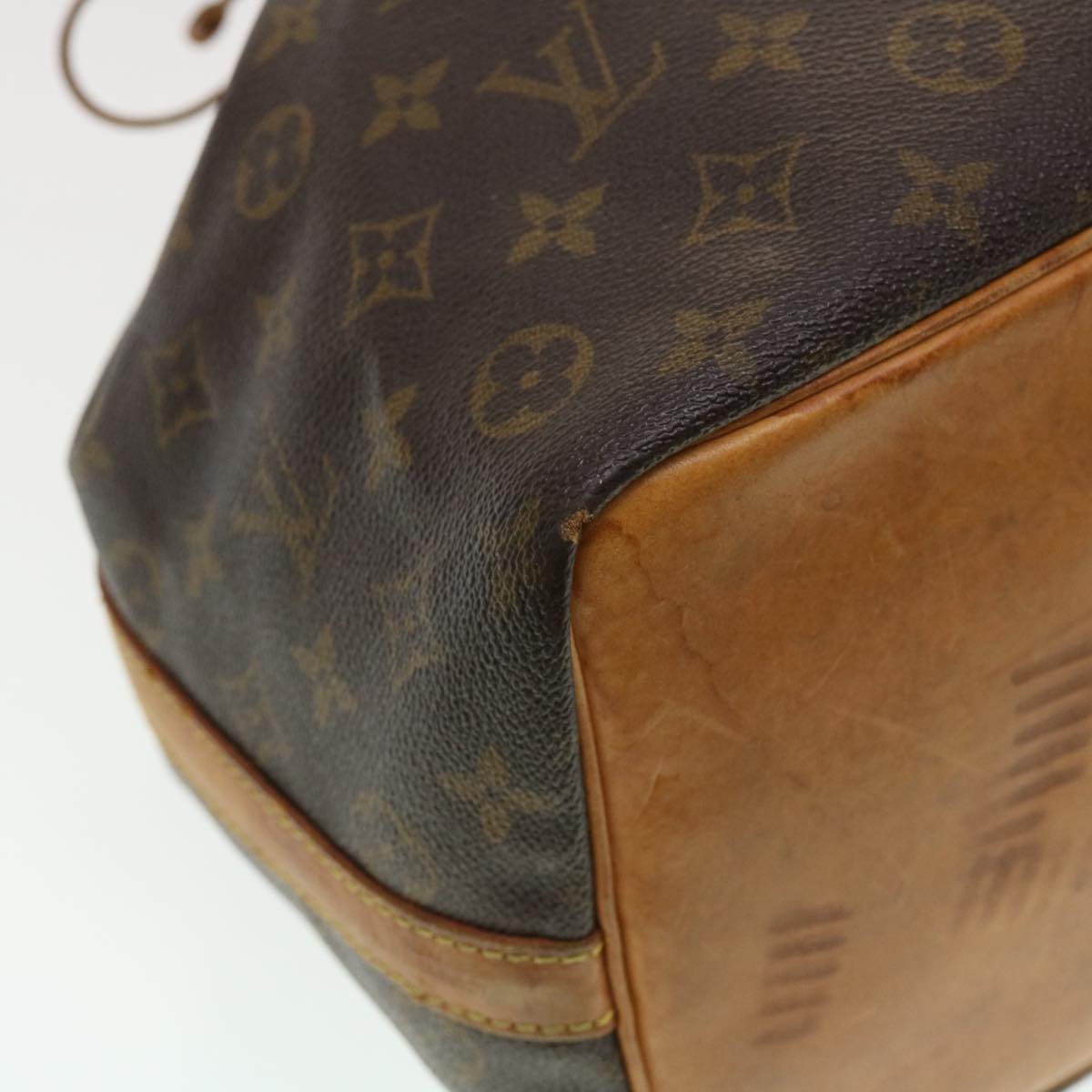 LOUIS VUITTON Monogram Petit Noe Shoulder Bag M42226 LV Auth 43387