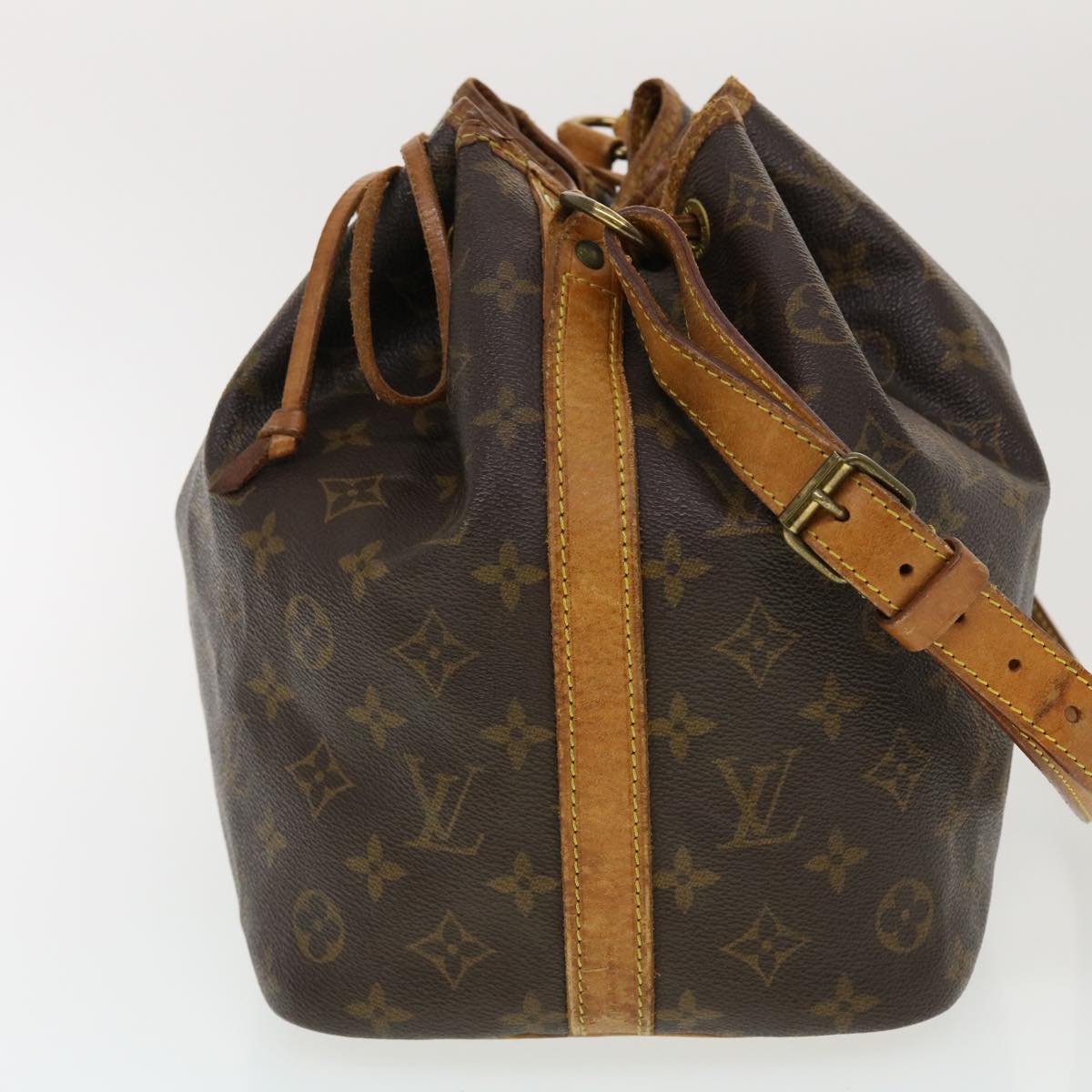 LOUIS VUITTON Monogram Petit Noe Shoulder Bag M42226 LV Auth 43387