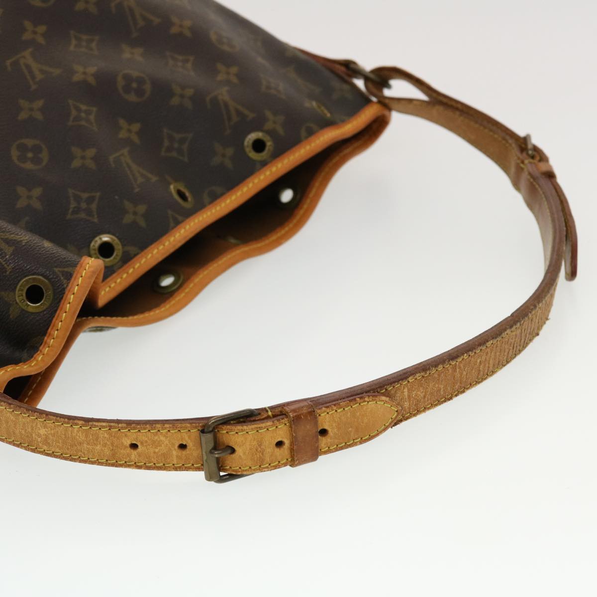 LOUIS VUITTON Monogram Noe Shoulder Bag M42224 LV Auth 43388