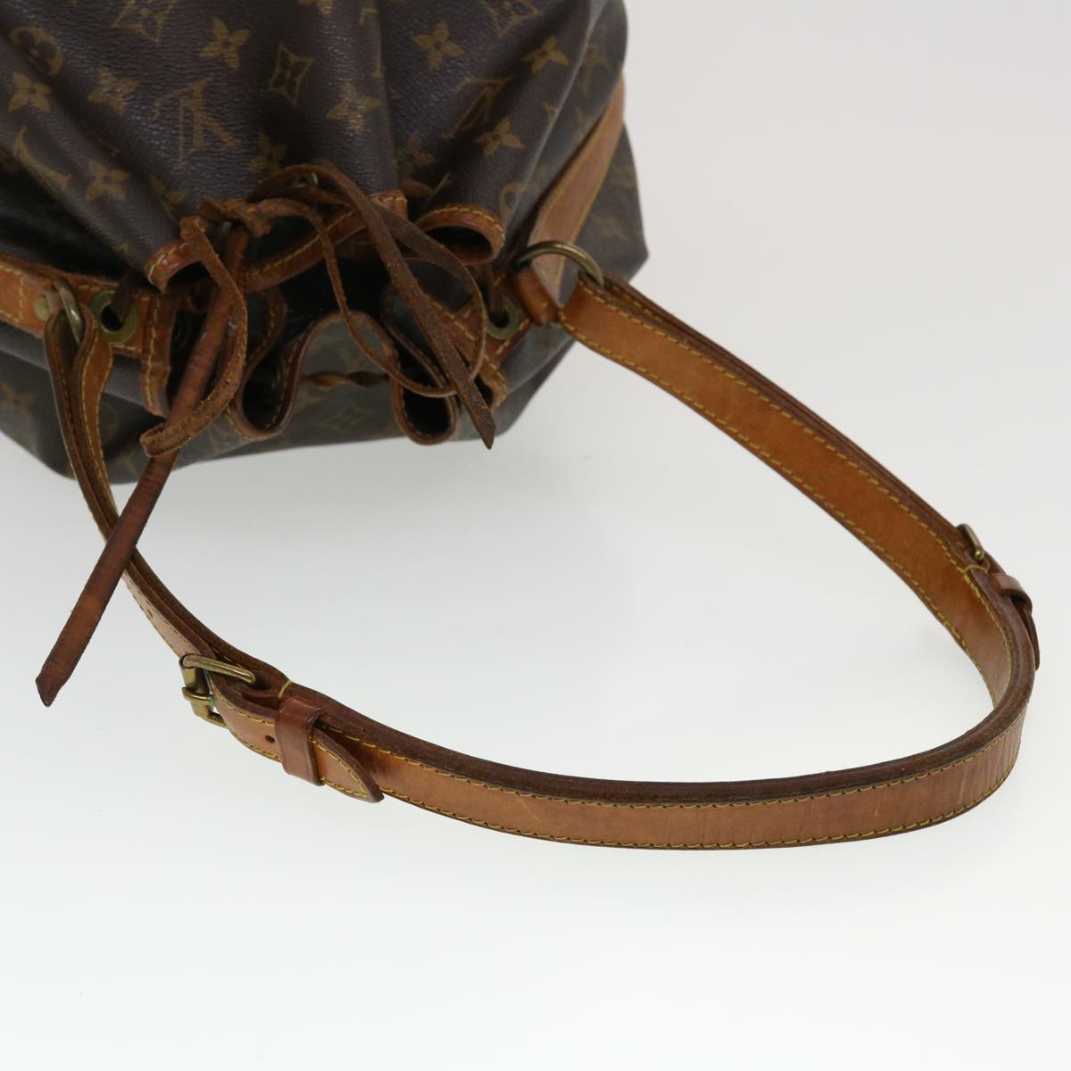 LOUIS VUITTON Monogram Noe Shoulder Bag M42224 LV Auth 43542