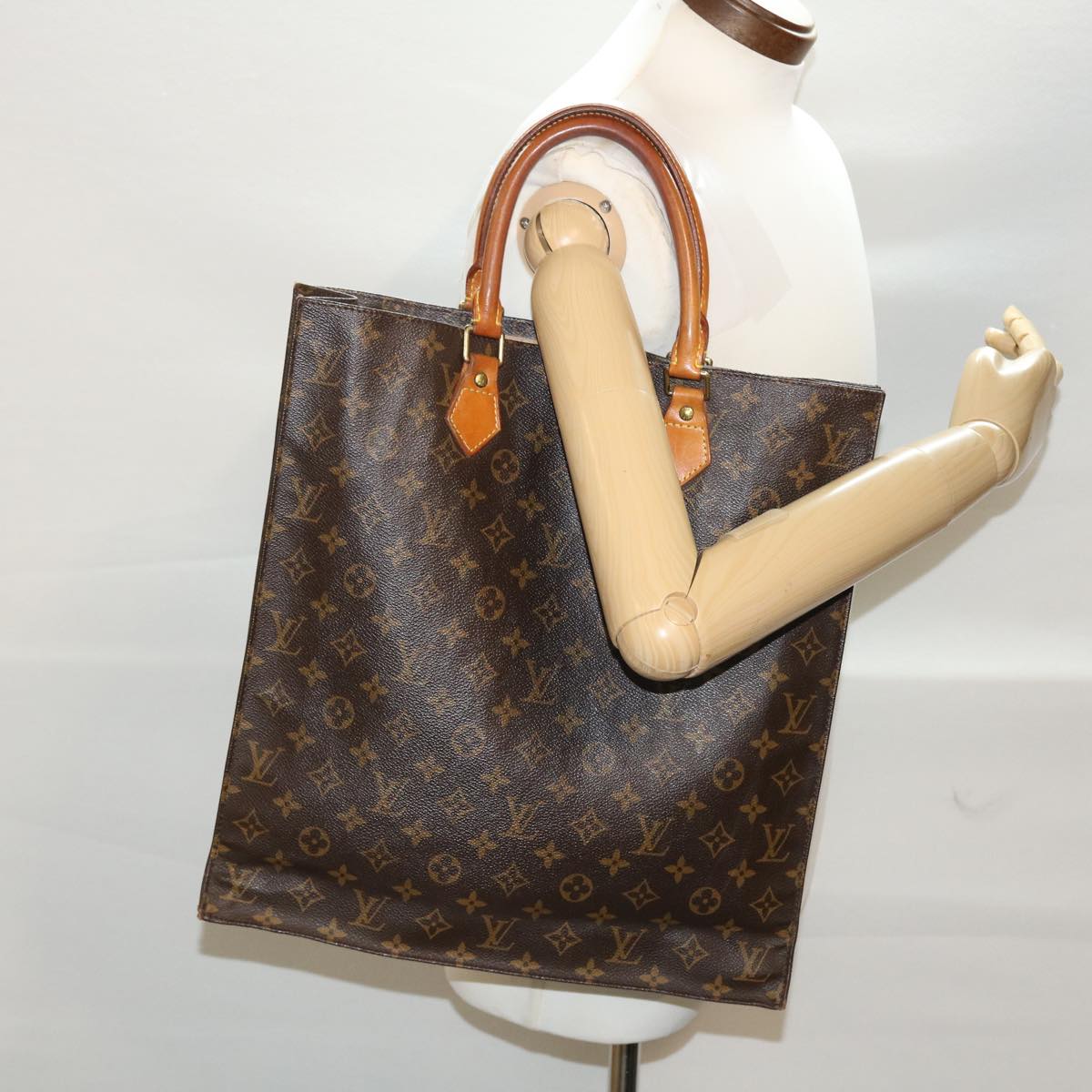 LOUIS VUITTON Monogram Sac Plat Hand Bag M51140 LV Auth 43602