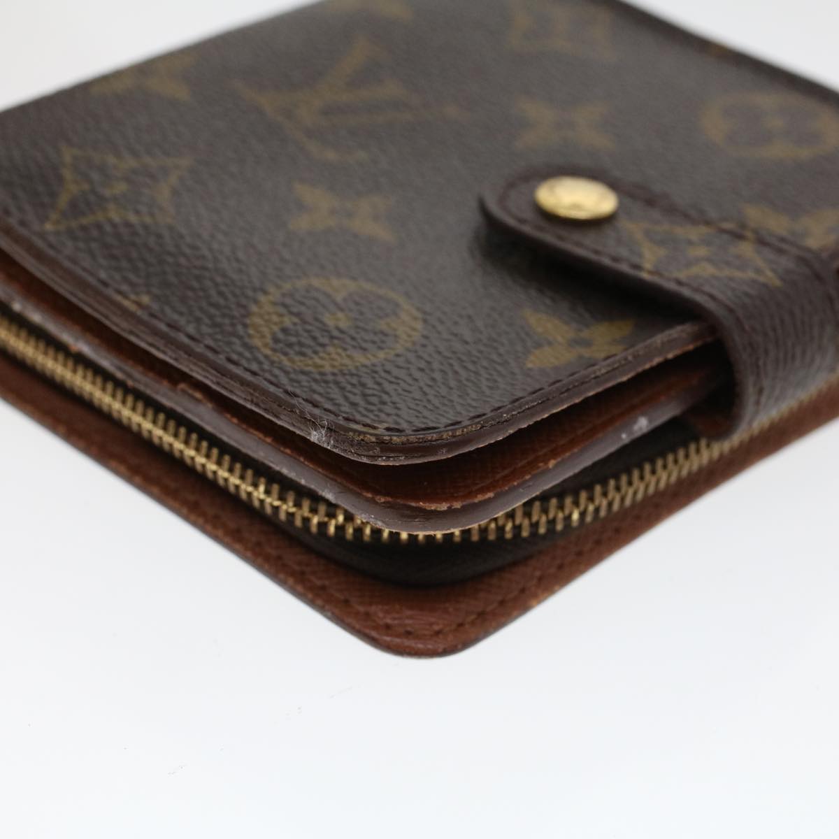 LOUIS VUITTON Monogram Compact Zip Wallet M61667 LV Auth 43725