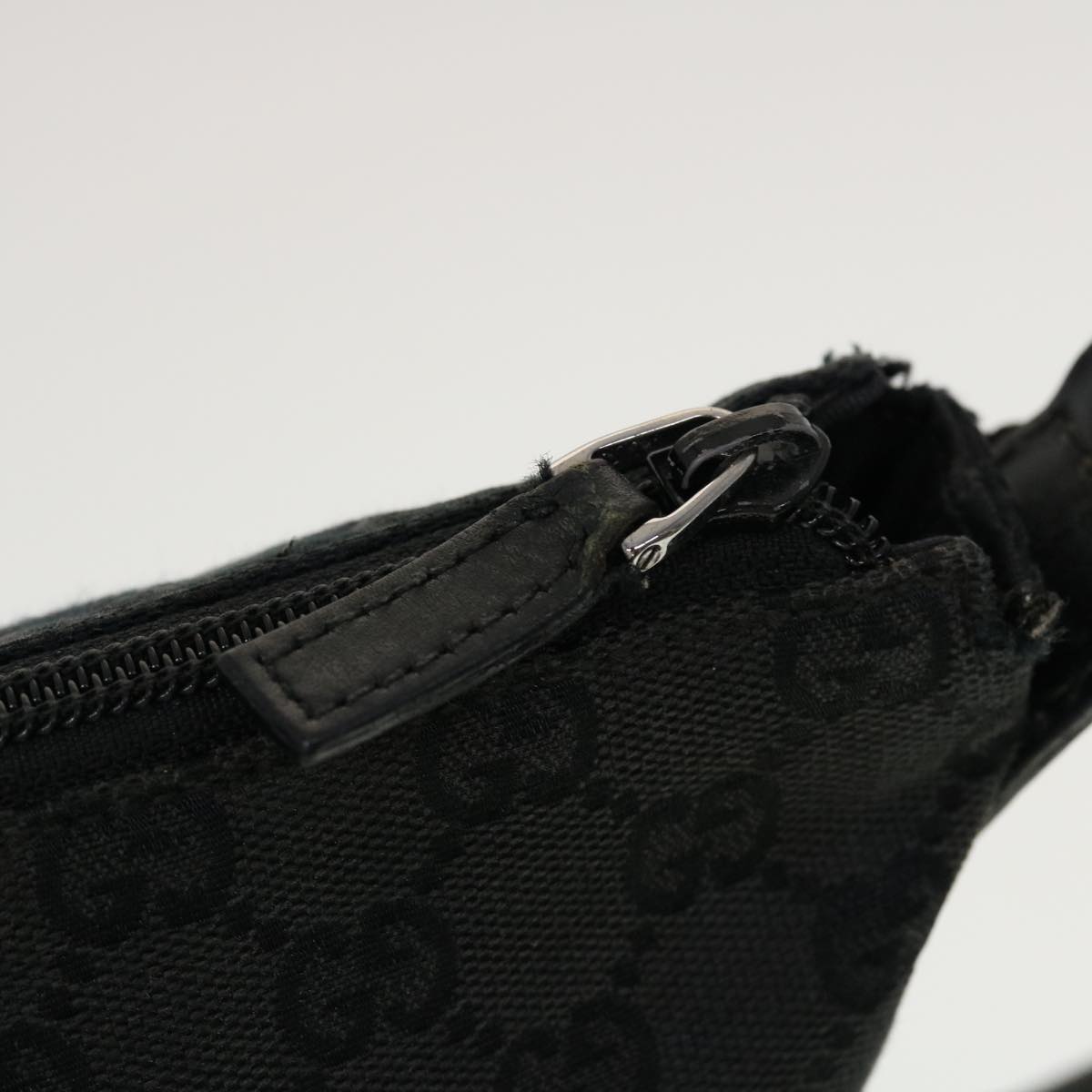 GUCCI GG Canvas Shoulder Bag Black 145857 Auth 43763