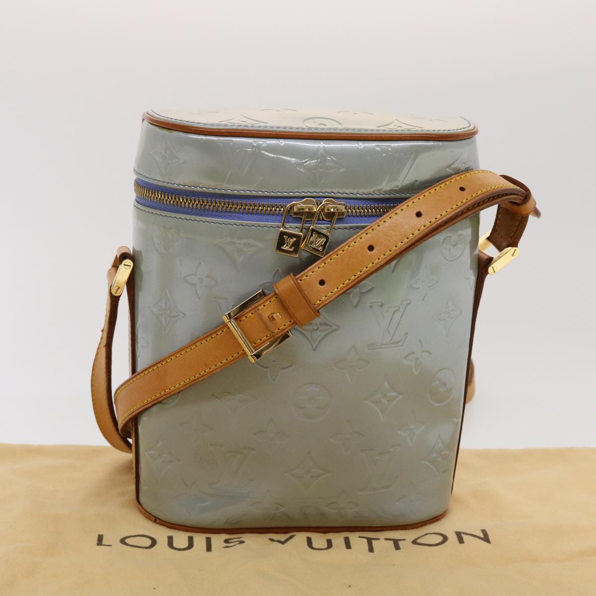 LOUIS VUITTON Vernis Sullivan Vertical Shoulder Bag Lavande M91258 Auth 43808