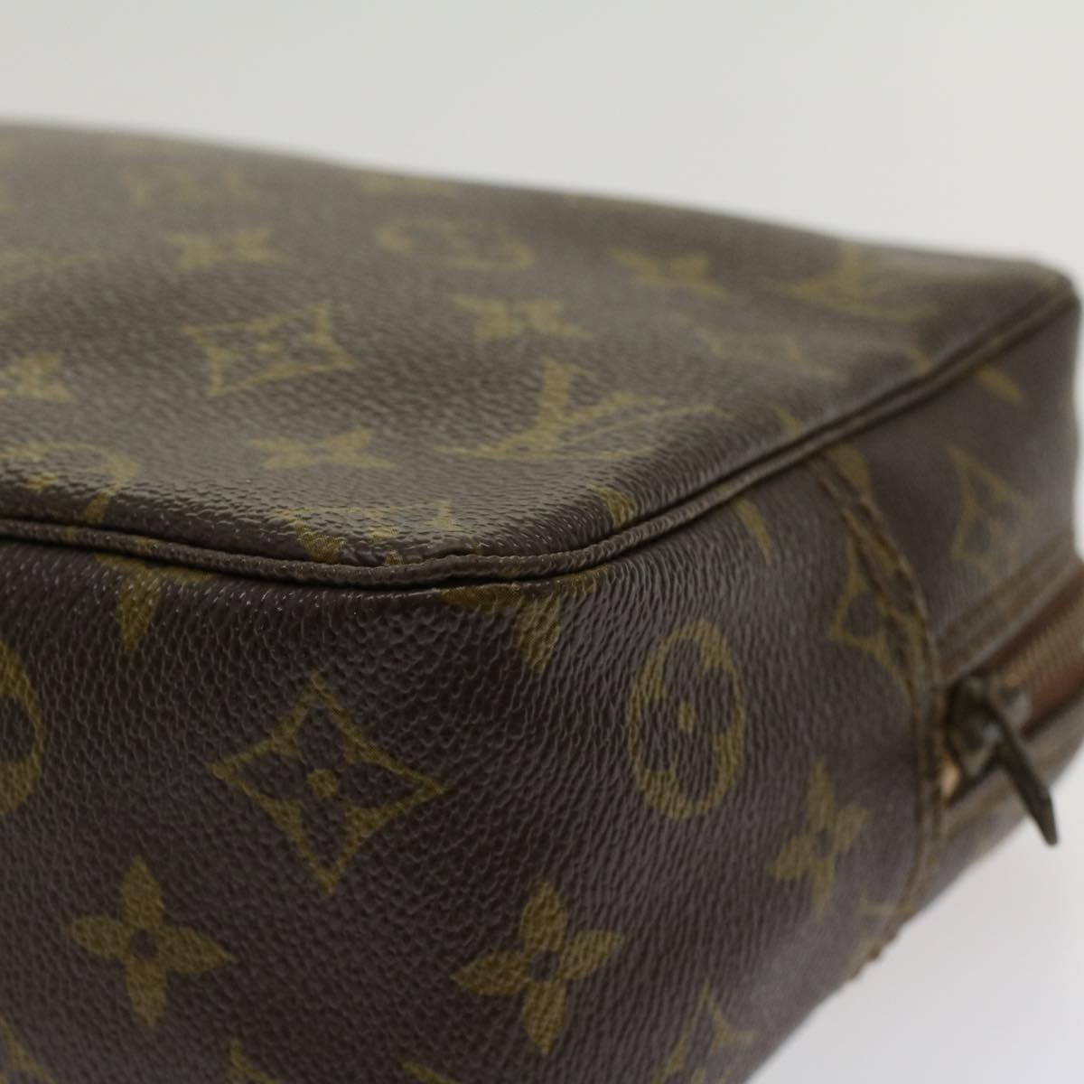 LOUIS VUITTON Monogram Trousse Toilette 28 Clutch Bag M47522 LV Auth 43835