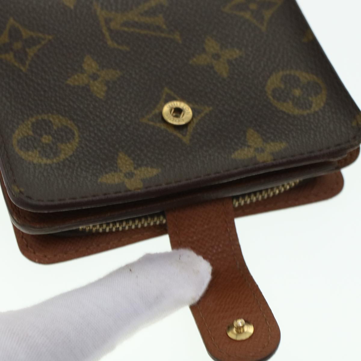 LOUIS VUITTON Monogram Compact Zip Wallet M61667 LV Auth 43836