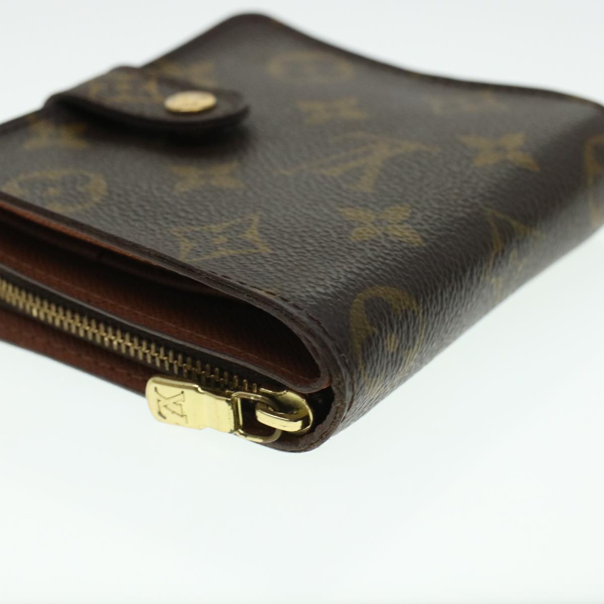 LOUIS VUITTON Monogram Compact Zip Wallet M61667 LV Auth 43836