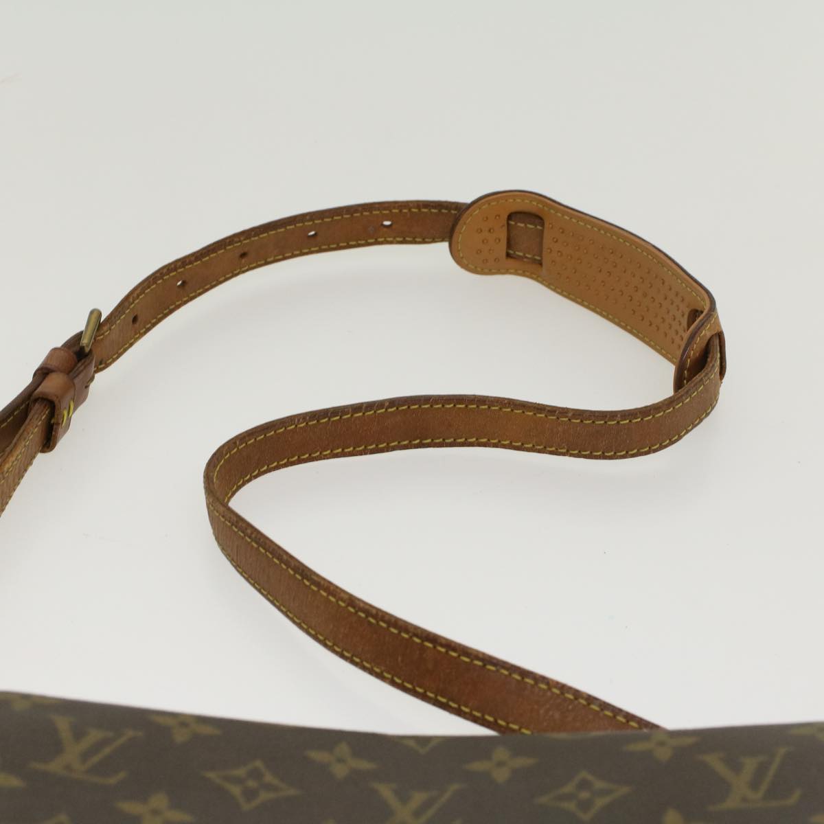 LOUIS VUITTON Monogram Saint Cloud GM Shoulder Bag M51242 LV Auth 43840