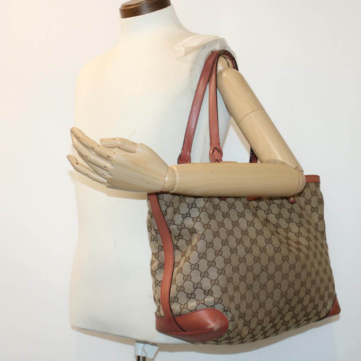 GUCCI GG Canvas Tote Bag Beige 247209 Auth 43885