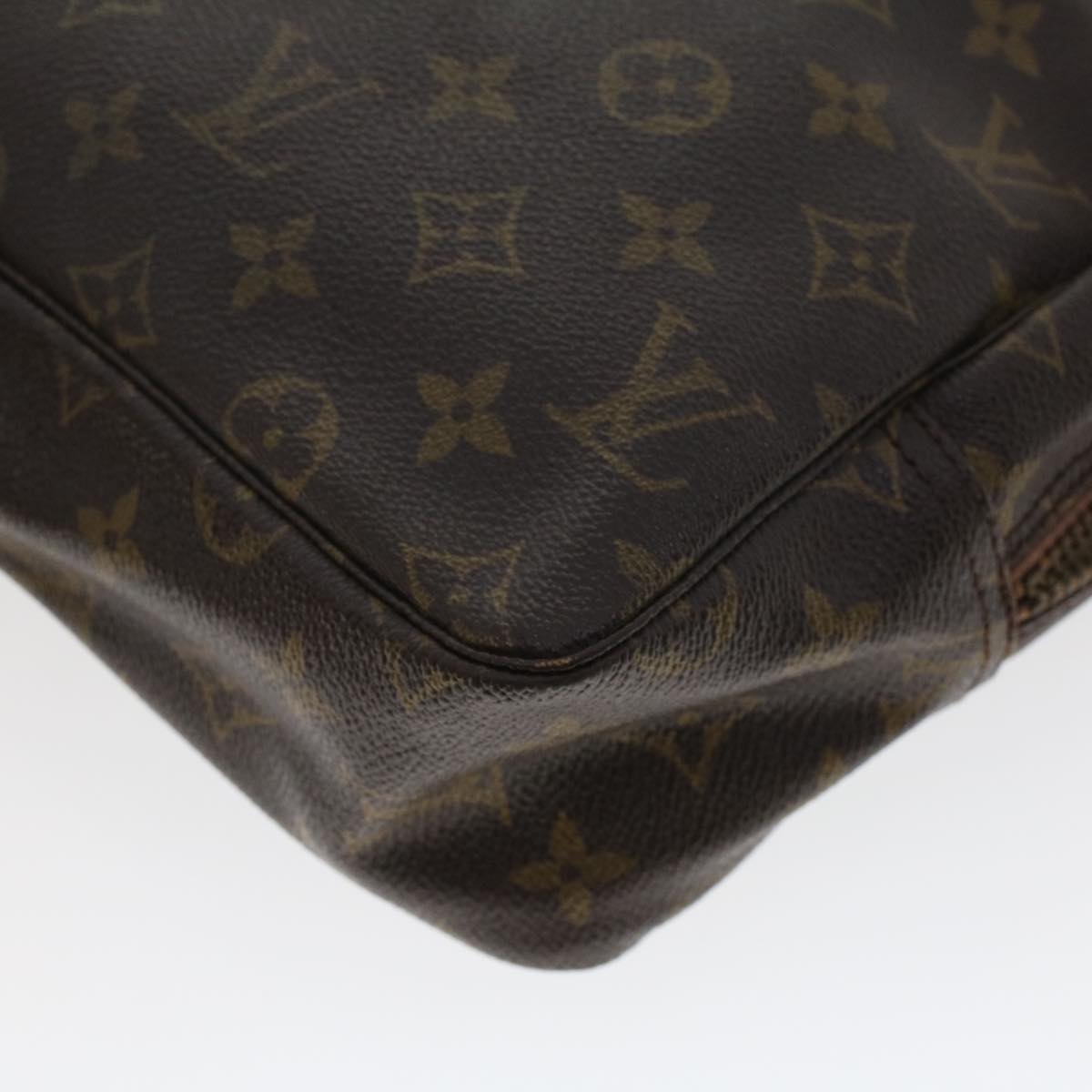 LOUIS VUITTON Monogram Trousse Toilette 28 Clutch Bag M47522 LV Auth 43950