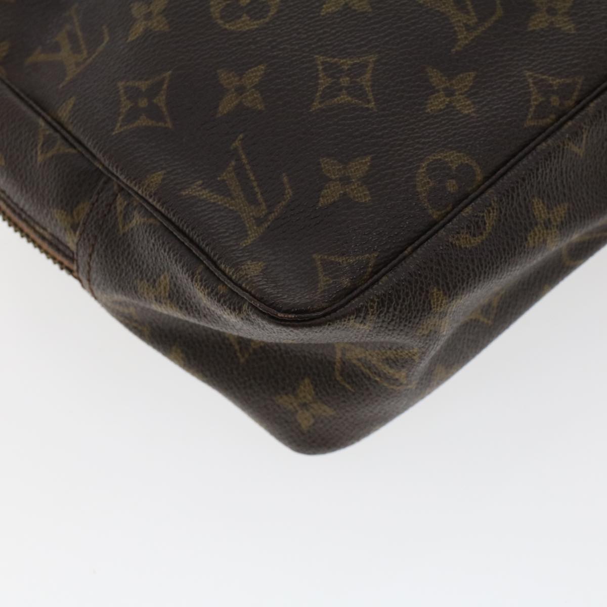 LOUIS VUITTON Monogram Trousse Toilette 28 Clutch Bag M47522 LV Auth 43950